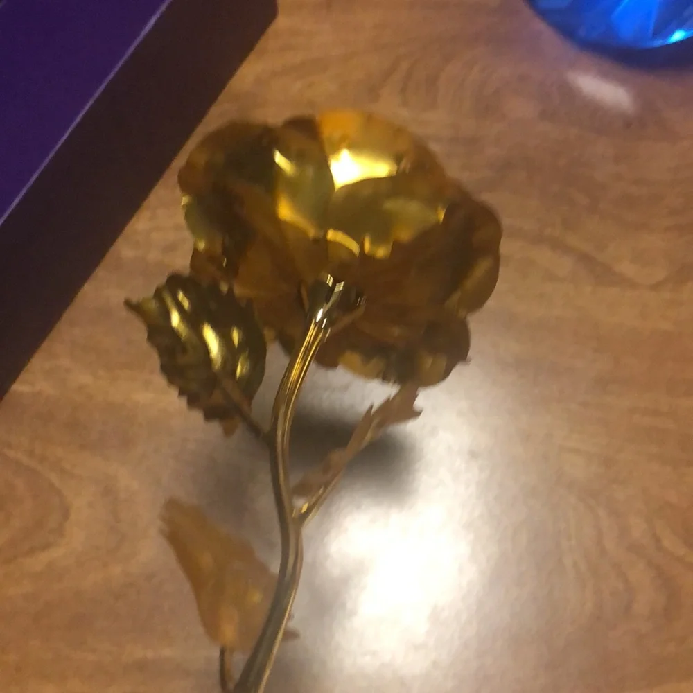 New in the Box “24” K Golden Rose